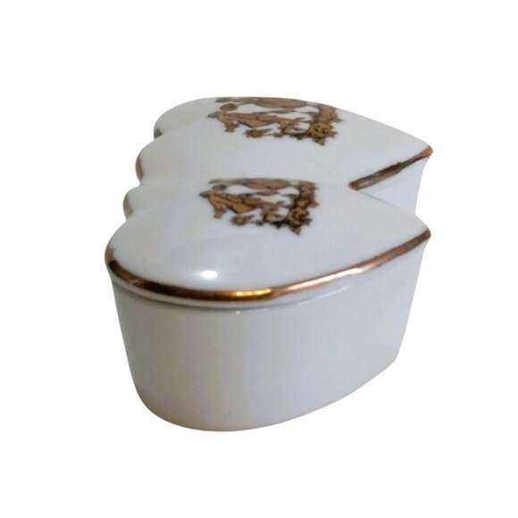 Vintage 1950's Porcelain-Double Heart Shaped-Gold Trim-Lady Angela Trinket Box - Picture 6 of 12